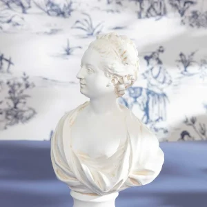 Carraig Donn HOME Ameile Bust* Homeware