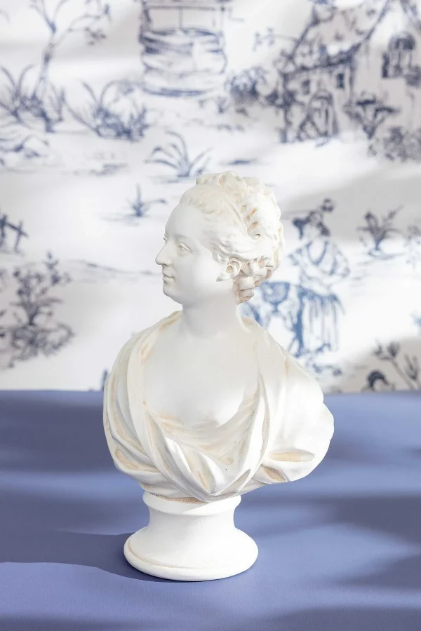Carraig Donn HOME Ameile Bust* Homeware