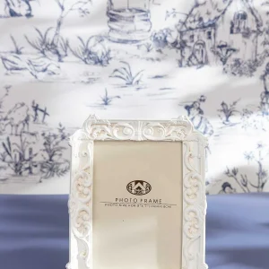 Carraig Donn HOME Ameile Classical Photo Frame* Homeware