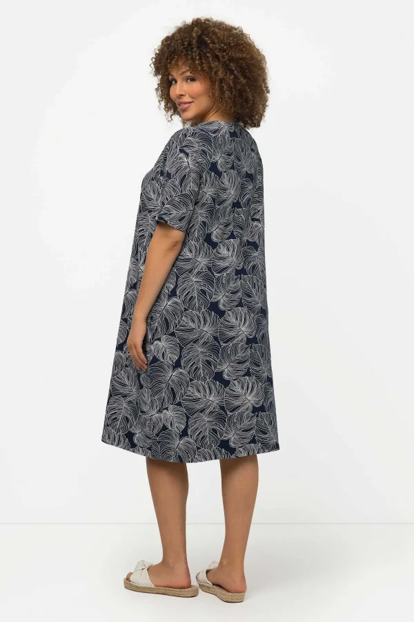 Ulla Popken Black Monstera Print Short Sleeve Midi Dress*Women Dresses