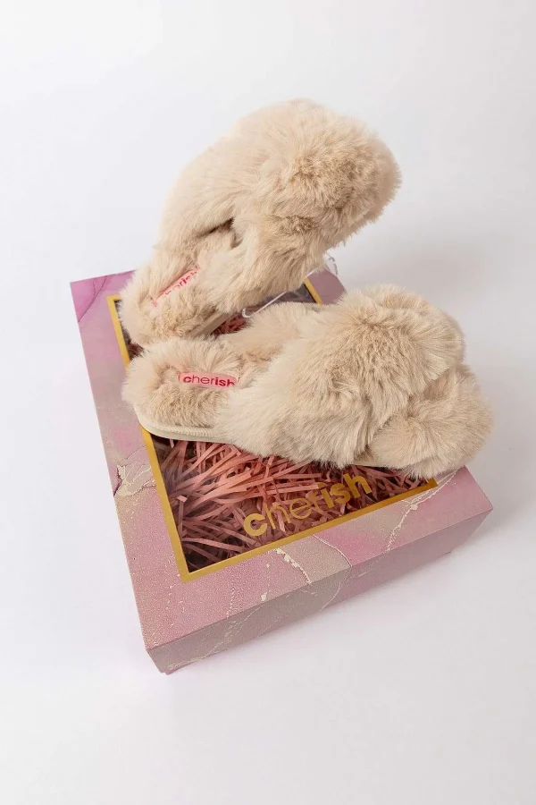 Cherish Accessories Boxed Cream Faux Fur Quilted Slipper*Women Nightwear