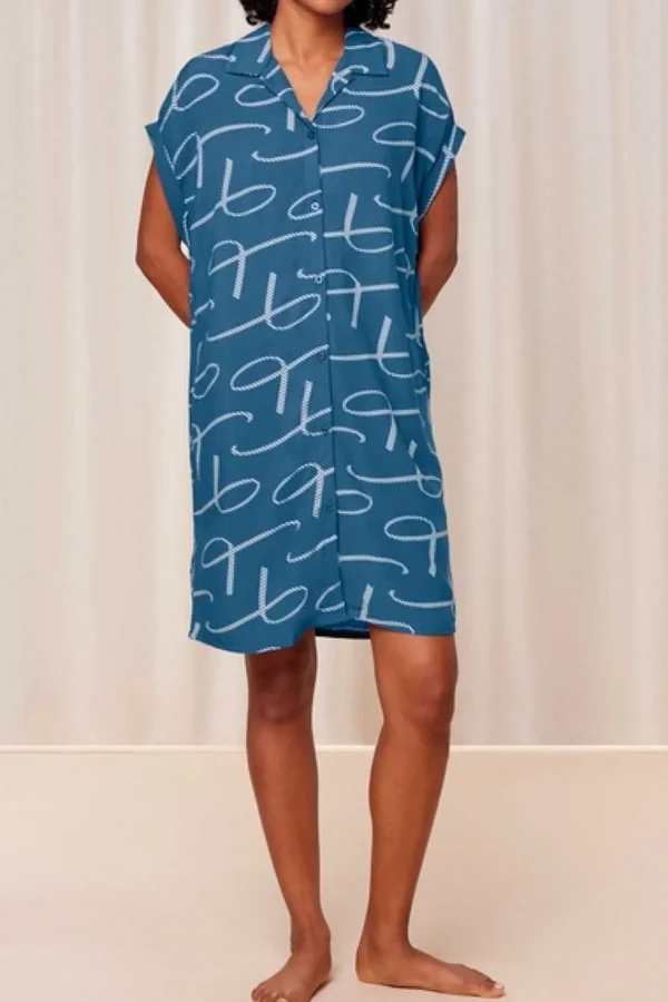 Triumph Boyfriend Fit Nightdress In Blue Print*Women Nightwear