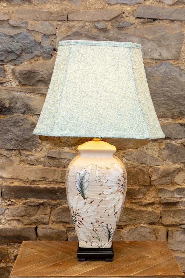 Carraig Donn HOME Cara Ceramic Lamp* Homeware