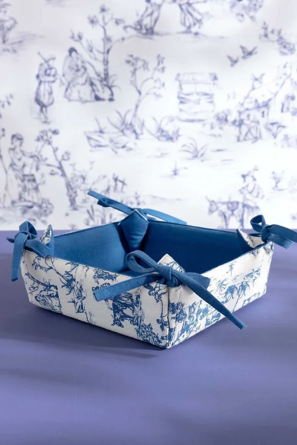 Carraig Donn HOME Celine Bread Basket* Homeware