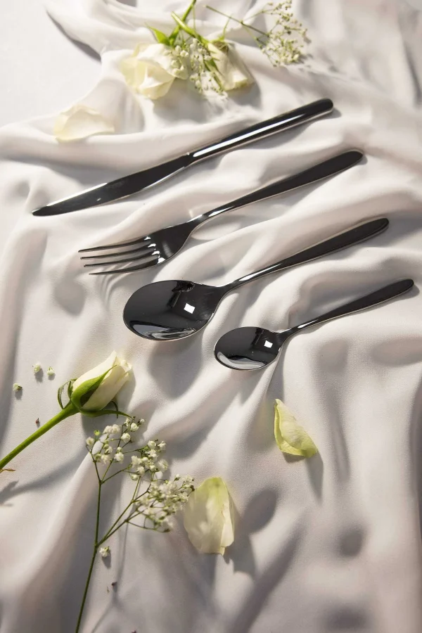 Newbridge Silverware Chandra 24 Piece Cutlery Gift Pack* Homeware