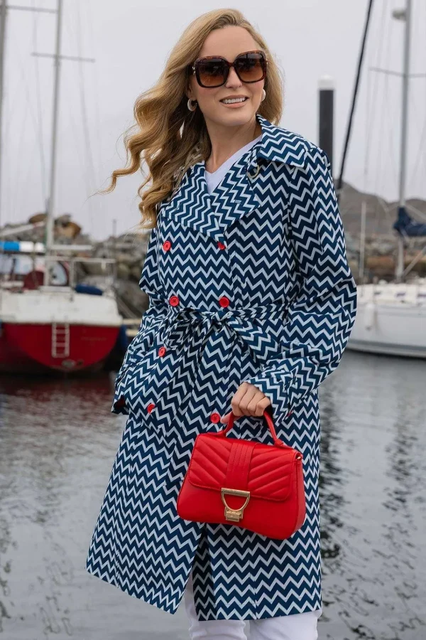 West Quay Chevron Print Mac In Navy*Women Coats & Jackets