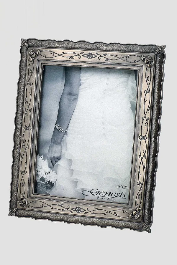Genesis Claddagh Wedding Frame* Photo Frames