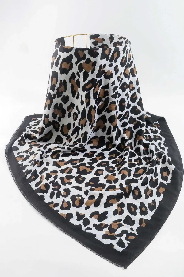 SOUL Accessories Classic Animal Print Scarf* Accessories