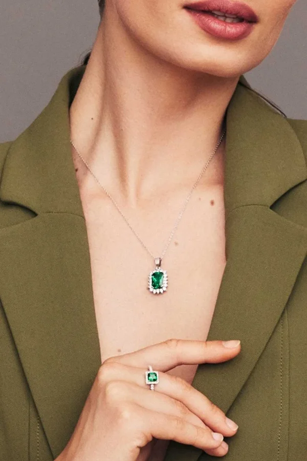 Knight & Day Classic Emerald Pendant* Boxed Gifts