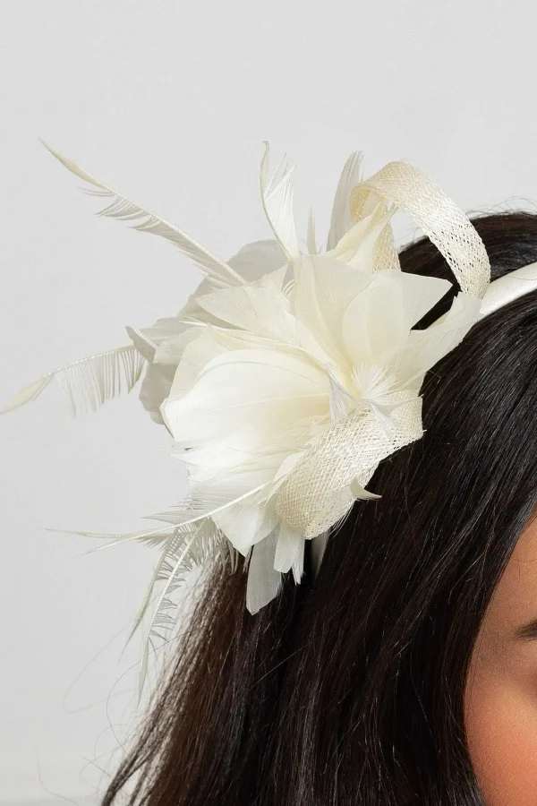 SOUL Accessories Cream Feather Flower Fascinator* Fascinators