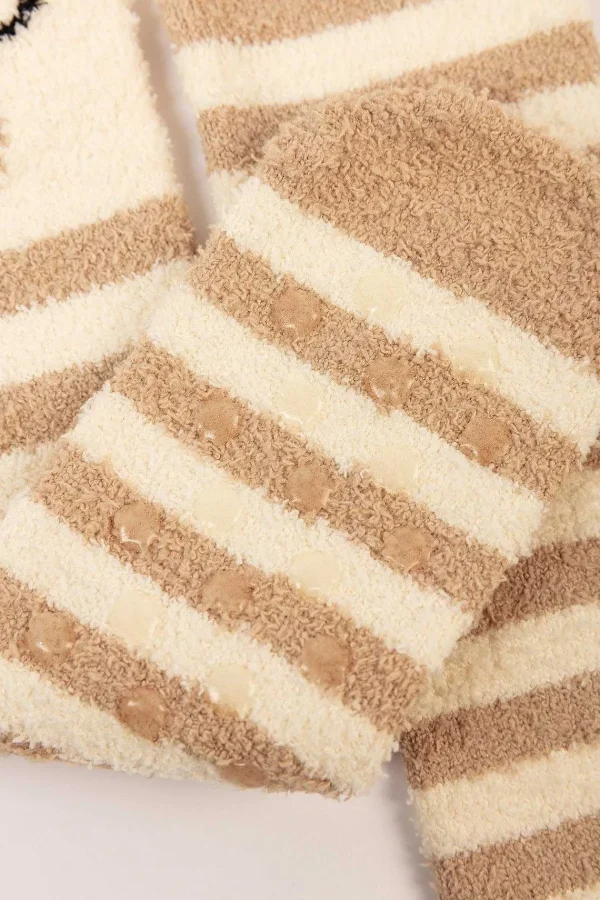 Cherish Accessories Cream Fluffy Boxed Slipper Socks*Women Nightwear