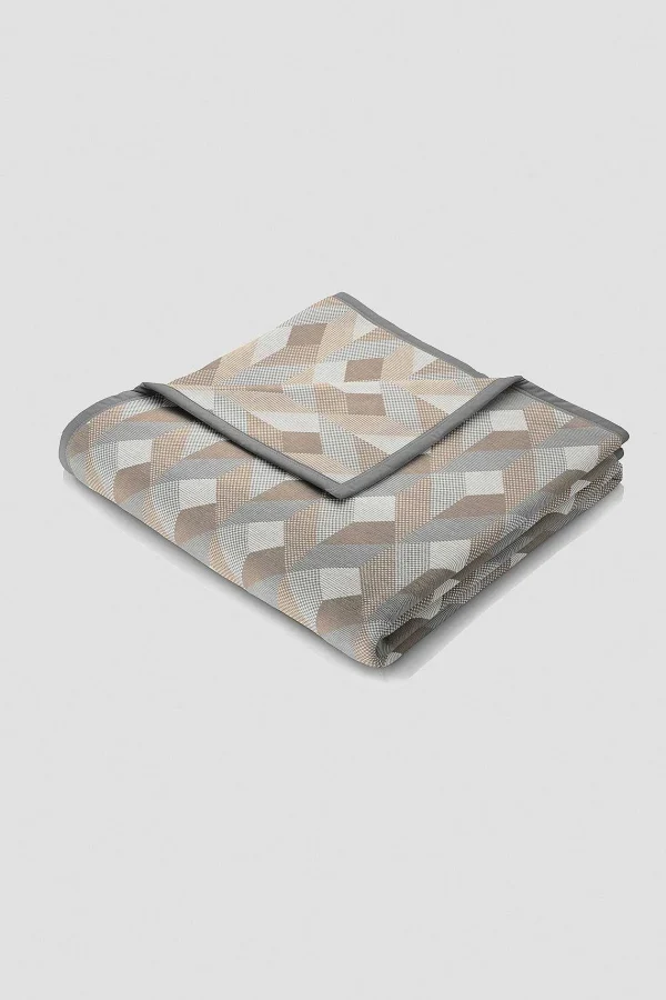 Biederlack Cream Geometric Throw* Homeware