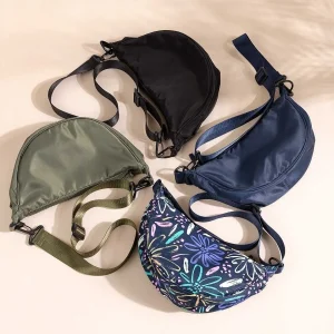 SOUL Accessories Crescent Shape Crossbody In Navy* Accessories