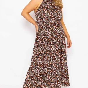 Nova of London Curve - Halter Neck Maxi Dress In Black Print*Women Dresses & Jumpsuits
