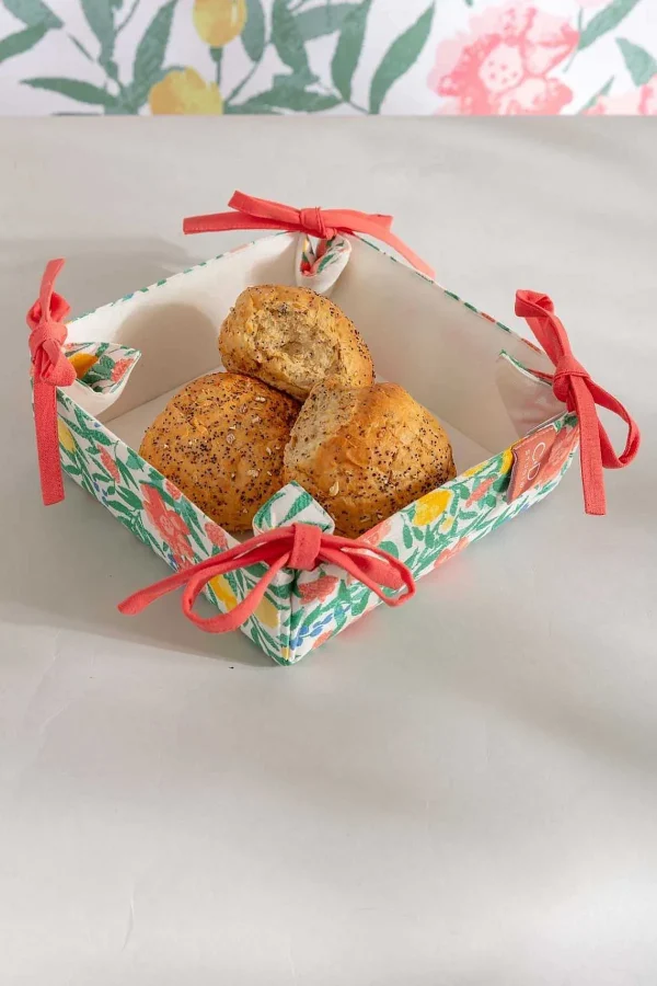 Carraig Donn HOME Daisy Bread Basket* Homeware