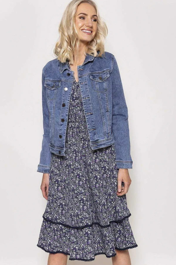 Kelly & Grace Weekend Denim Jacket In Medium Blue*Women Coats & Jackets