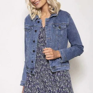 Kelly & Grace Weekend Denim Jacket In Medium Blue*Women Coats & Jackets