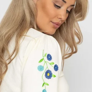 Kelly & Grace Weekend Embroidered Sleeve Knit In Ecru*Women Jumpers & Cardigans