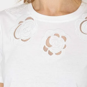 Kelly & Grace Weekend Embroidered T-Shirt In White*Women Tops & Blouses
