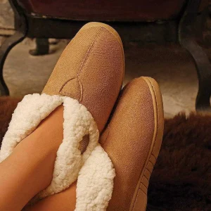 Aran Woollen Mills Faux Suede Adult Slipper Boots*Women Nightwear