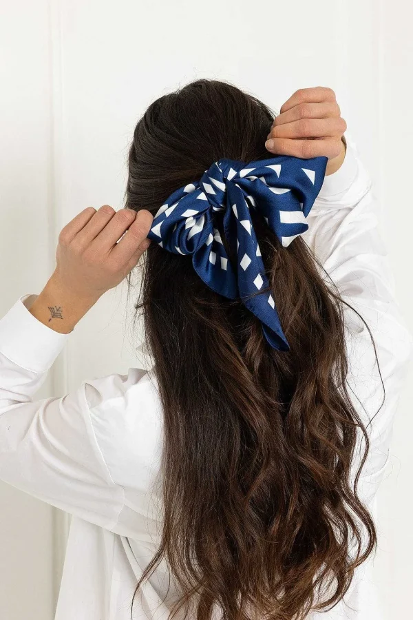 SOUL Accessories Geo Neckerchief Scarf In Navy* Accessories