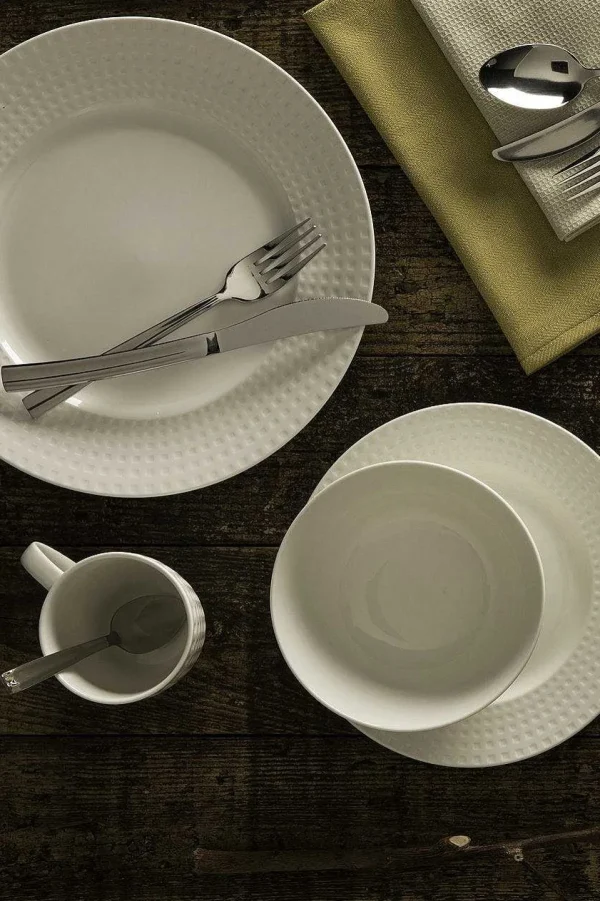 Belleek Grafton 12 Piece Dinner Set* Homeware