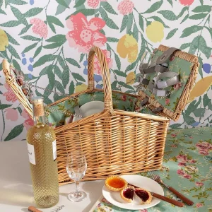 Carraig Donn HOME Green Floral 2 Person Picnic Basket* Homeware