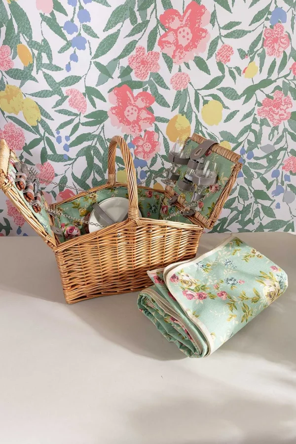 Carraig Donn HOME Green Floral 2 Person Picnic Basket* Homeware