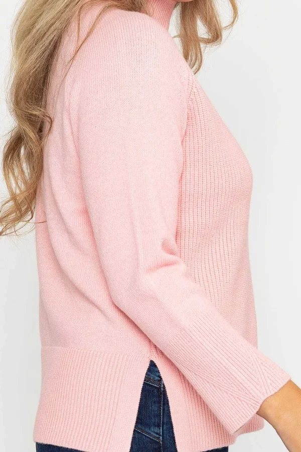 Kelly & Grace Weekend High Neck Split Hem Knit In Pink*Women Jumpers & Cardigans