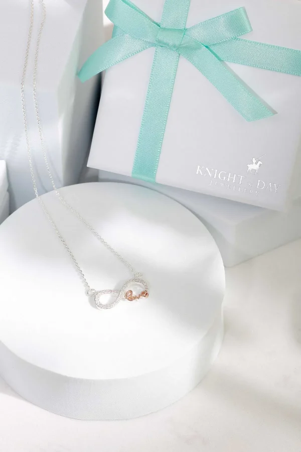 Knight & Day Infinity Love Necklace* Jewellery