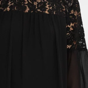 Pala D'oro Lace Sleeve Blouse In Black*Women Tops & Blouses