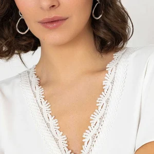 Rowen Avenue Lace V-Neck Top In Ivory*Women Tops & Blouses