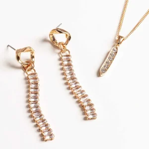Joularie Long Earrings In Gold* Earrings