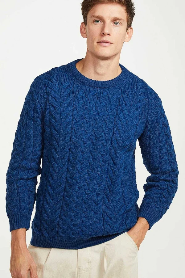 Aran Woollen Mills Men'S Crew Neck Sweater In Blue* Him
