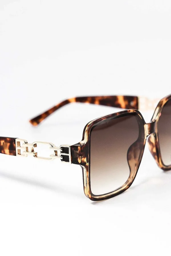 SOUL Accessories Oversized Tortoise Shell Sunglasses With Gold Detail* Sunglasses