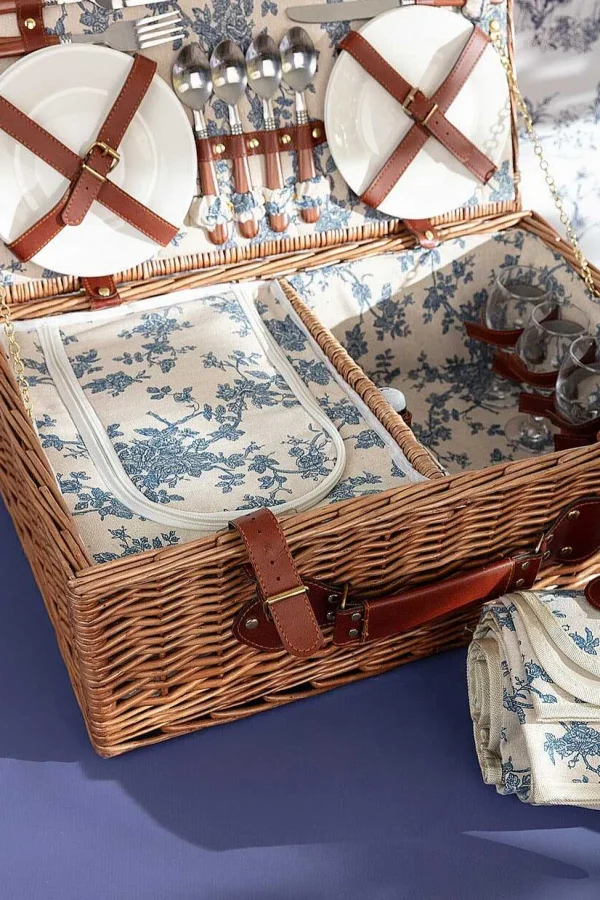Carraig Donn HOME 4 Person Picnic Basket Blue Floral* Homeware
