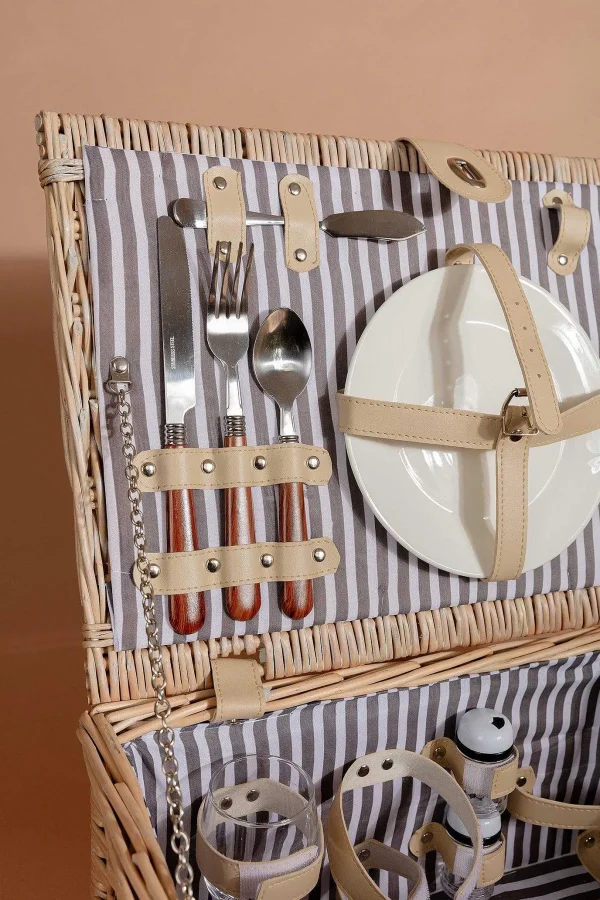 Carraig Donn HOME 2 Person Picnic Basket Natural Stripe* Homeware
