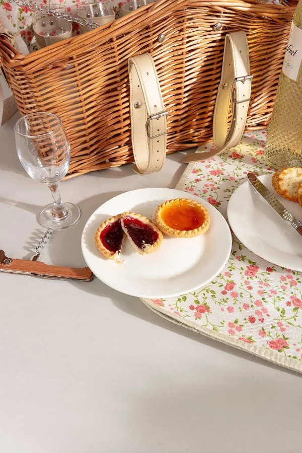 Carraig Donn HOME 4 Person Pink Floral Picnic Basket* Homeware
