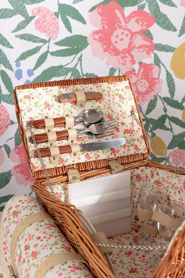 Carraig Donn HOME 4 Person Pink Floral Picnic Basket* Homeware