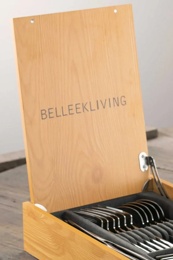 Belleek Reflections 72 Piece Cutlery Set* Cutlery