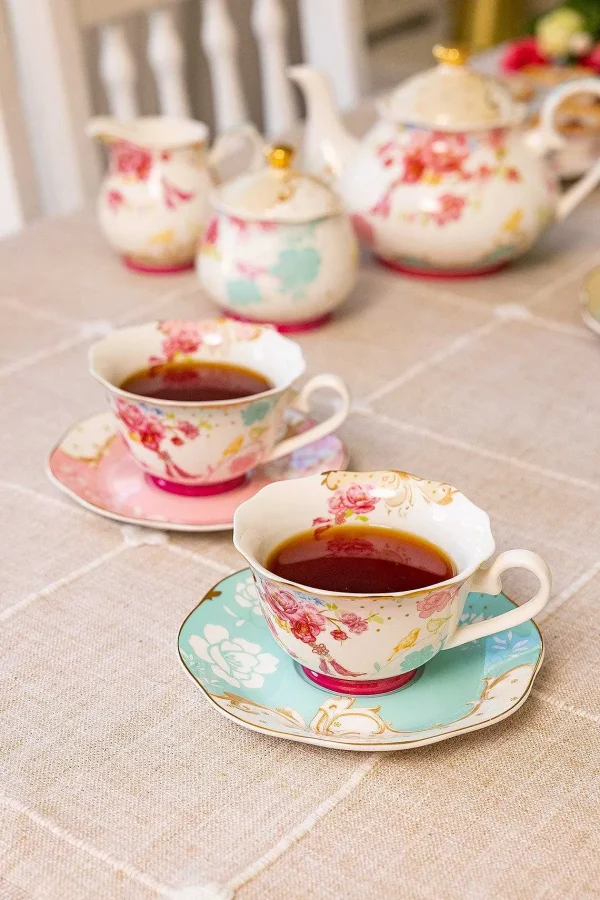 Rosa Belle Cups & Saucer Set* Homeware