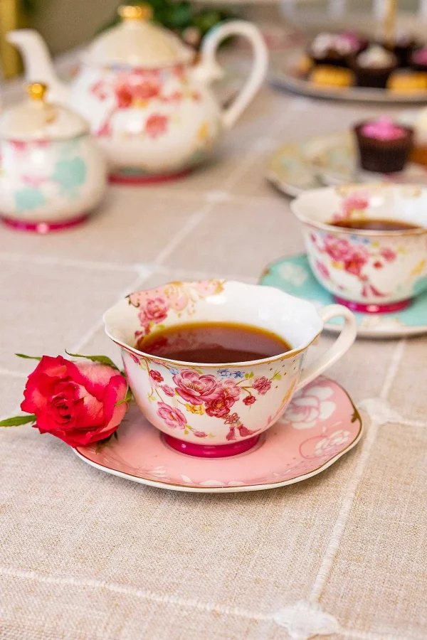 Rosa Belle Cups & Saucer Set* Homeware