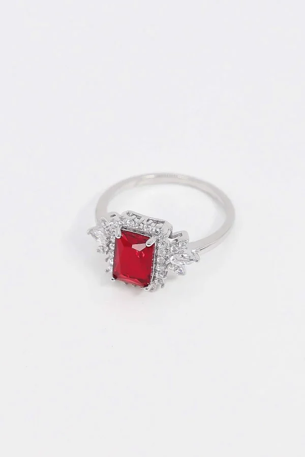 Soul Jewellery Ruby Closed Ring Size 7* Rings