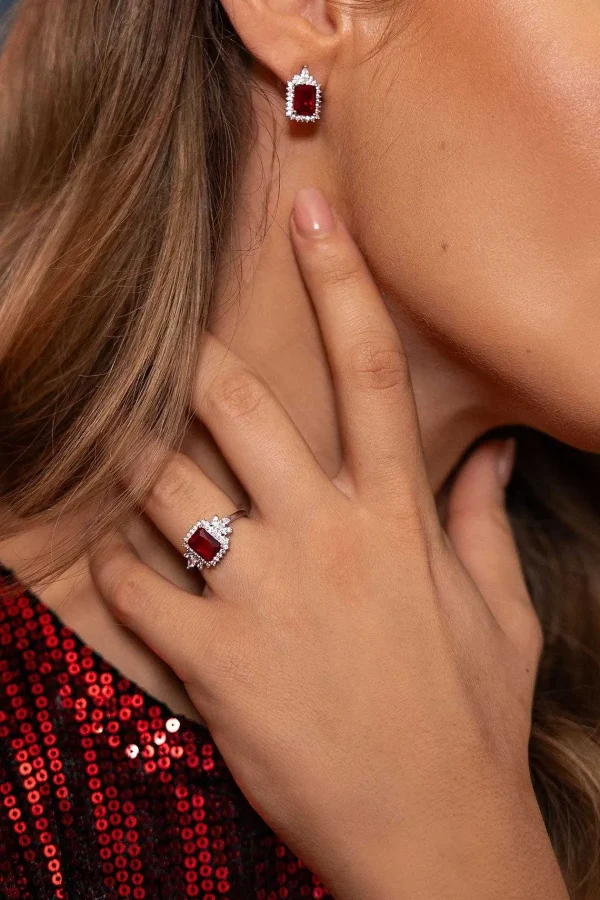 Soul Jewellery Ruby Closed Ring Size 7* Rings