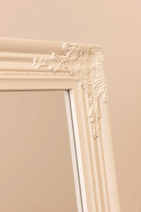 Carraig Donn HOME Sarah Cream Wall Mirror* Homeware