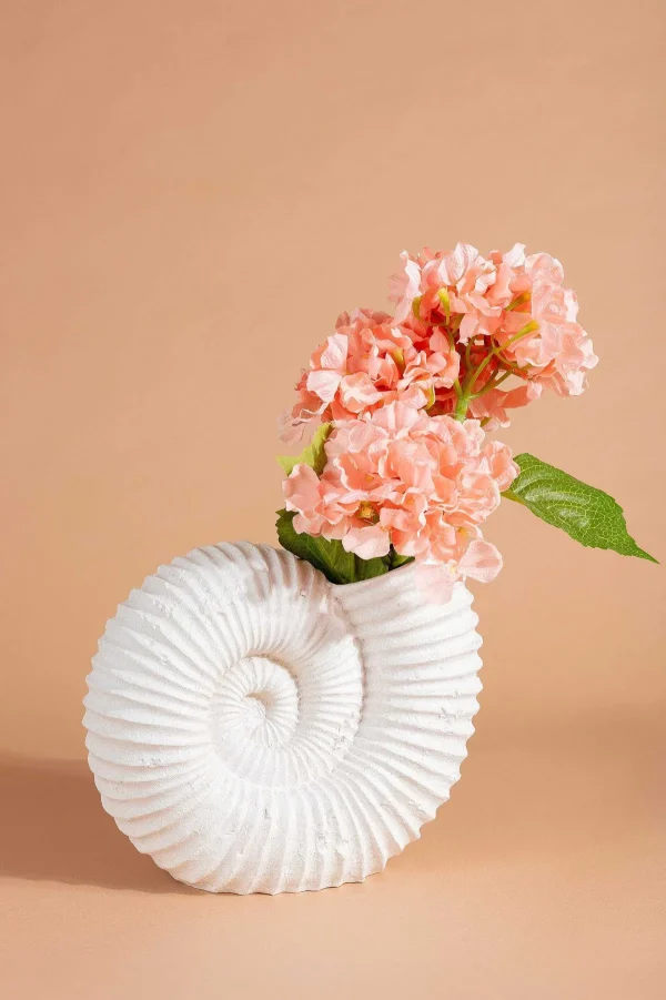 Carraig Donn HOME Seashell Vase* Homeware
