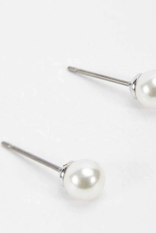 Soul Jewellery Silver Tone Pearl Stud Earring* Earrings