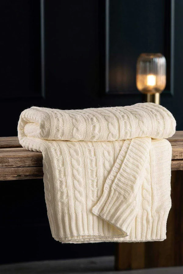 Galway Crystal Soft White Aran Knit Throw* Homeware