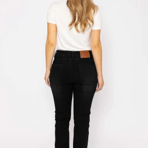 Kelly & Grace Weekend Straight Leg Jeans In Black*Women Jeans & Trousers