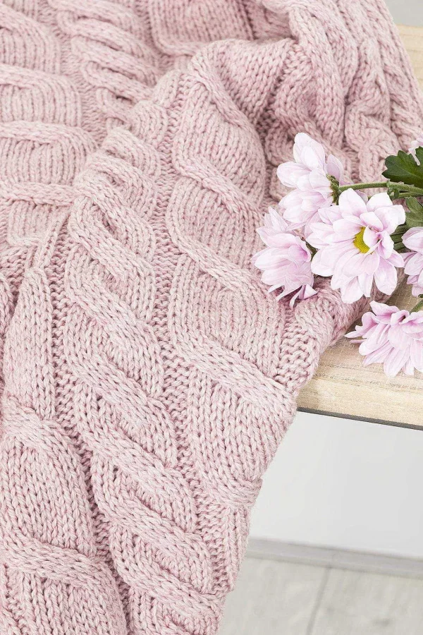 Aran Woollen Mills Super Soft Merino Throw In Pink* Throws